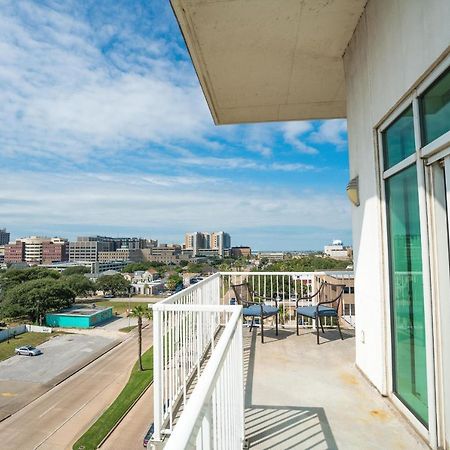Sea It All Infinity Pool Ocean Views Steps From The Beach - A Perfect Romantic Getaway Galveston Zewnętrze zdjęcie