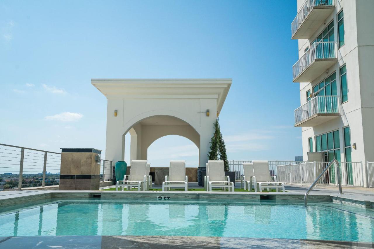 Sea It All Infinity Pool Ocean Views Steps From The Beach - A Perfect Romantic Getaway Galveston Zewnętrze zdjęcie