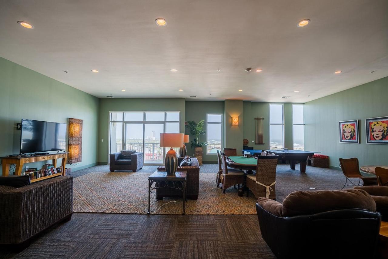 Sea It All Infinity Pool Ocean Views Steps From The Beach - A Perfect Romantic Getaway Galveston Zewnętrze zdjęcie